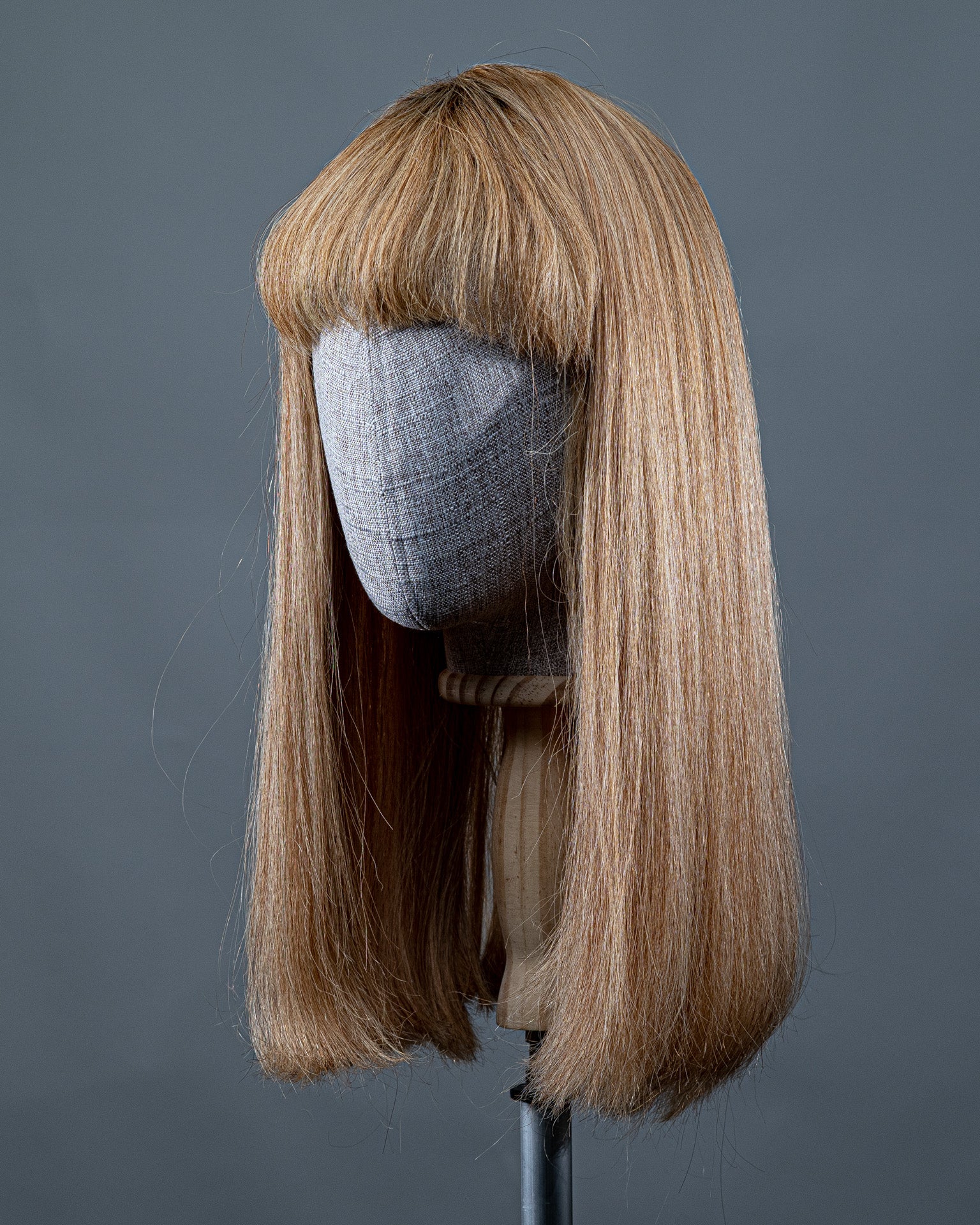 Peruca Loira com Franja - Cabelo Humano