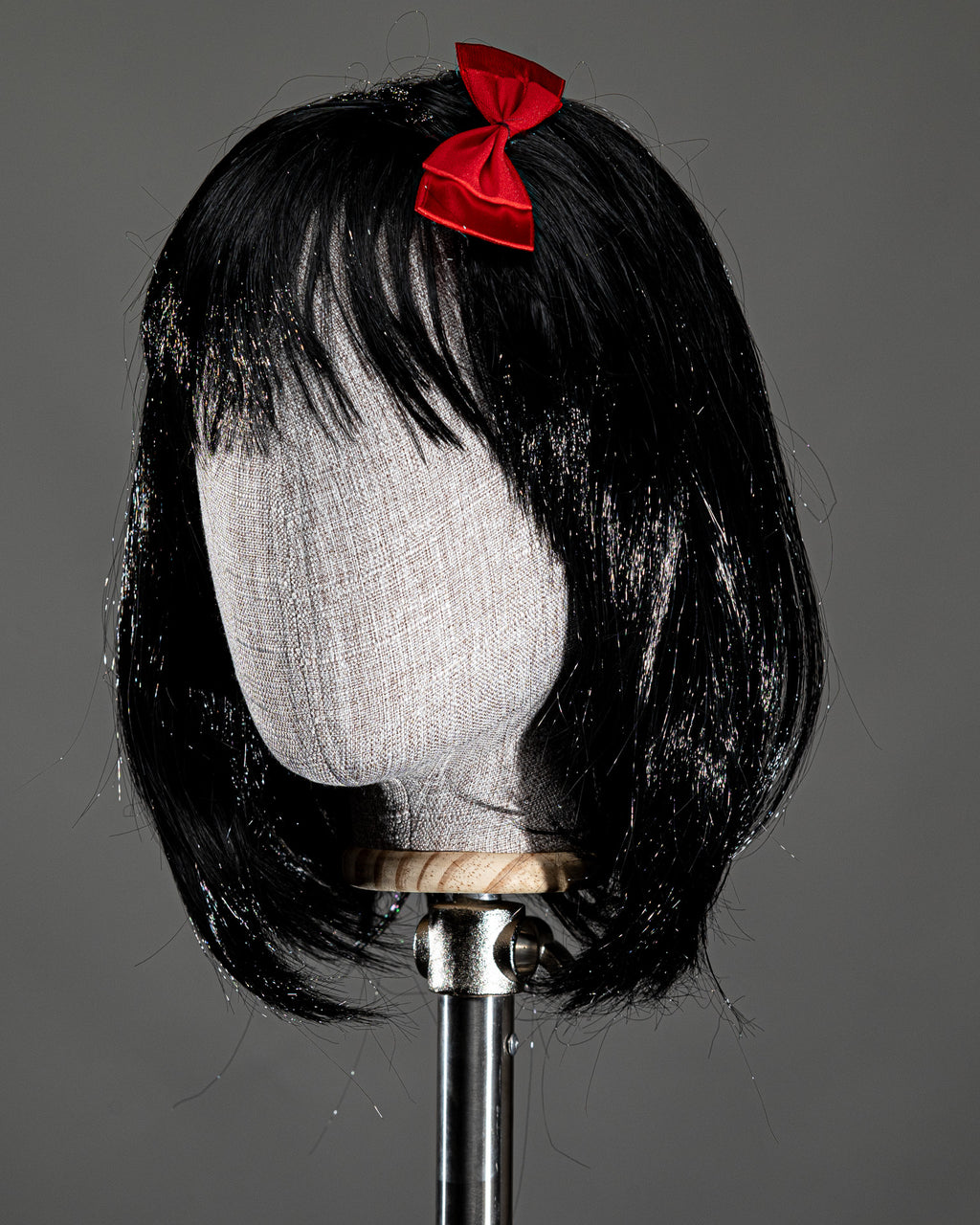Peruca Branca de Neve - Preta - Sintética